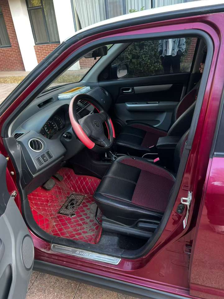 Suzuki Swift 2014 1.5L Automatic 20th Anniversary Edition 7
