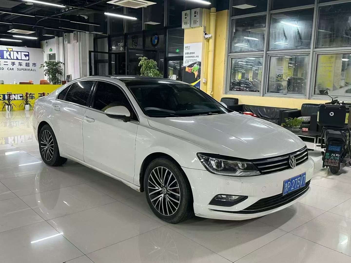 Volkswagen Lamando 3