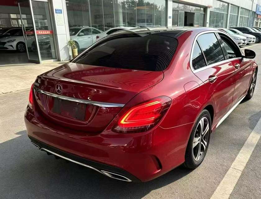 Mercedes-Benz C-Class C260L 1.5T Sport 3
