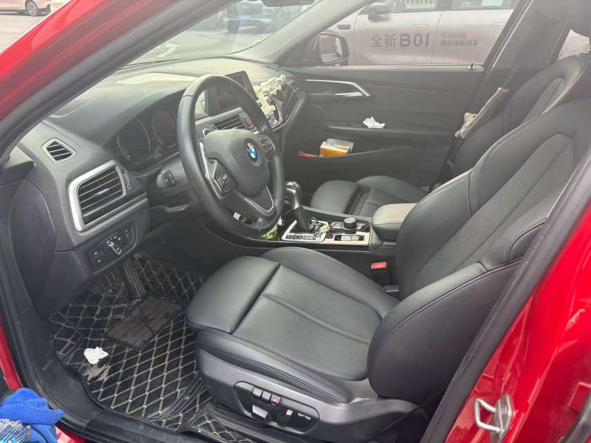 BMW 1 Series 2018 118i 1.5T Sport Edition 3