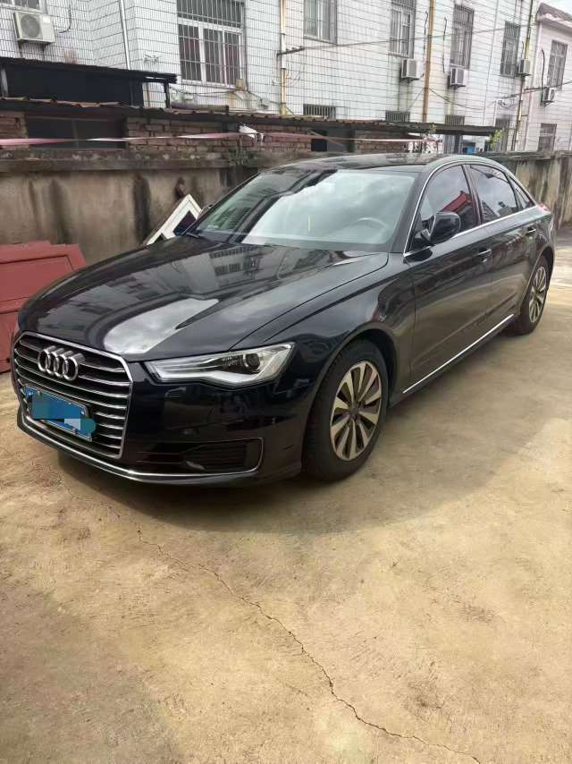 Audi A6 30FSI Comfort