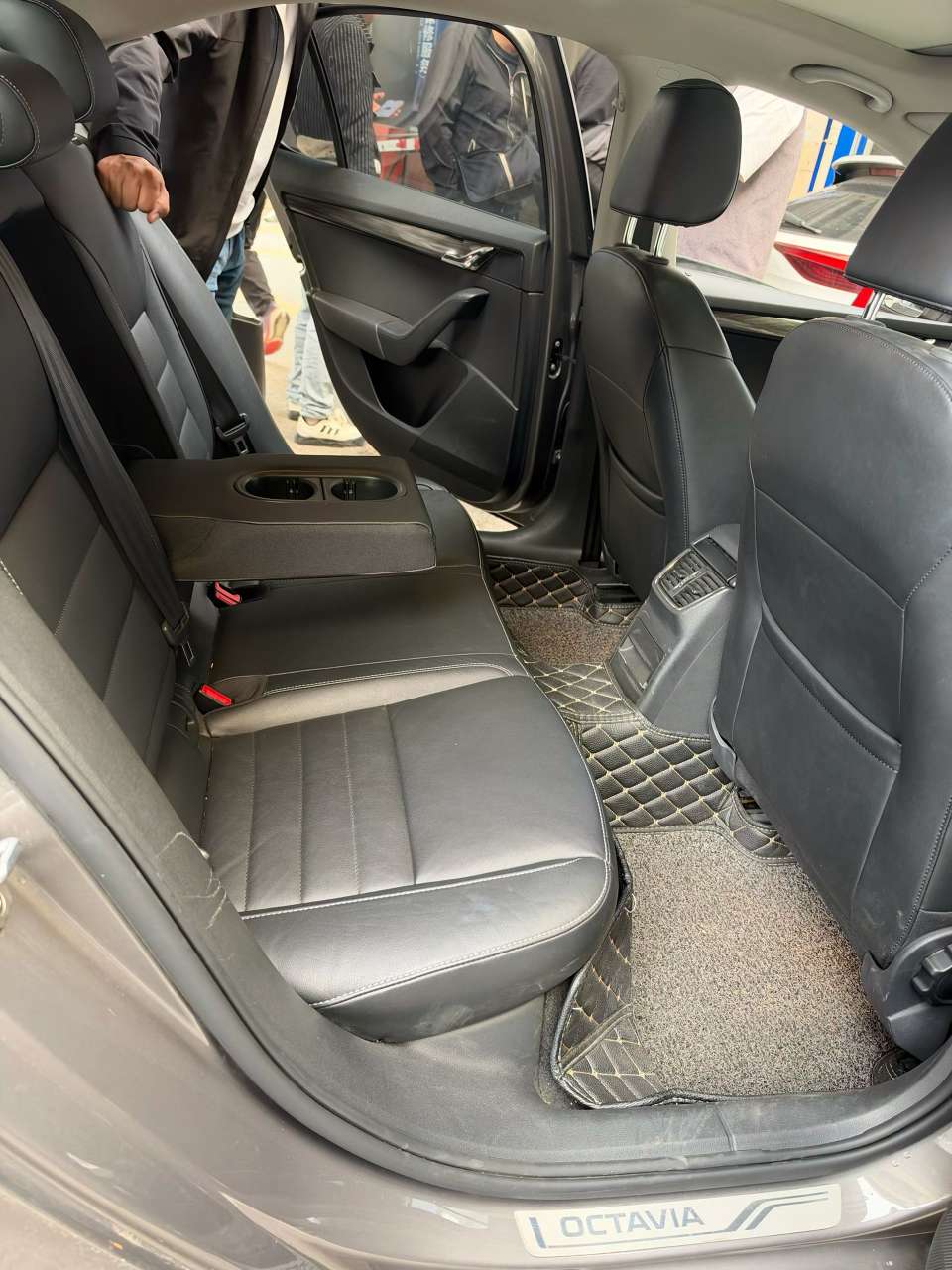 Skoda Octavia 2016 1.6 5