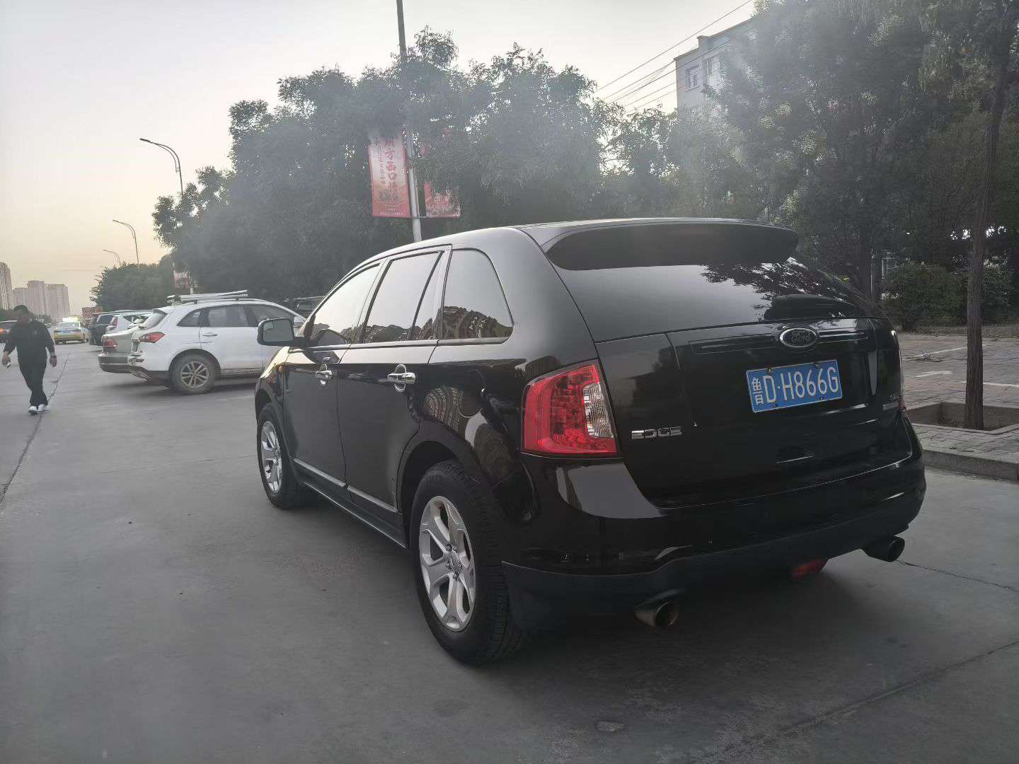 Ford Edge 2.0T 6