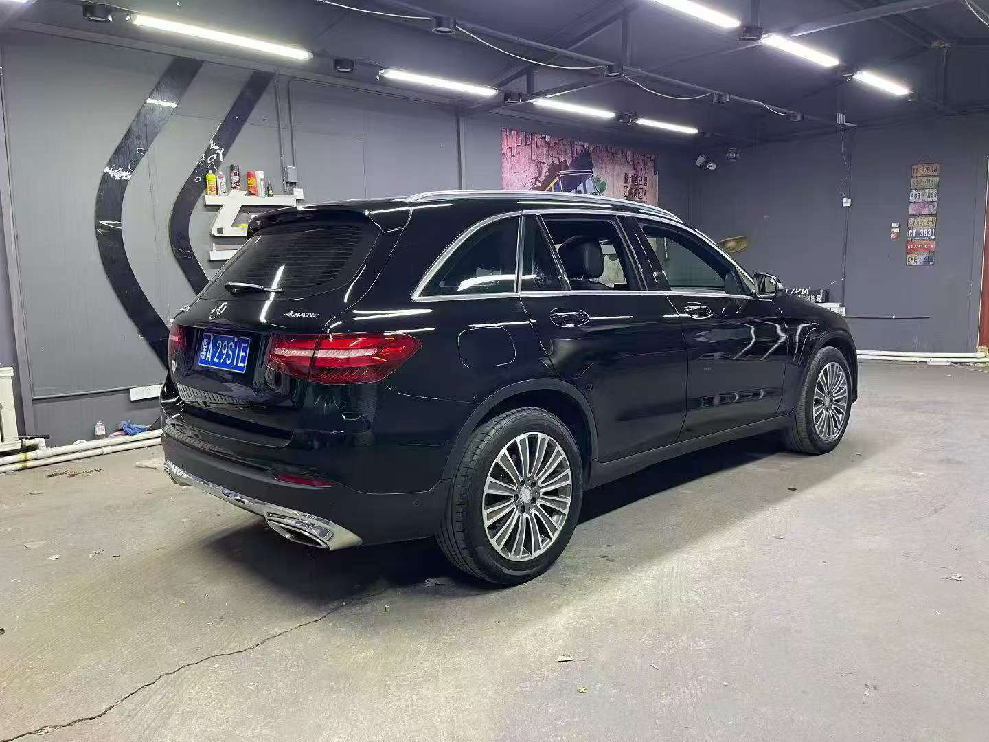 Mercedes-Benz GLC 2016 GLC260 Luxury 4