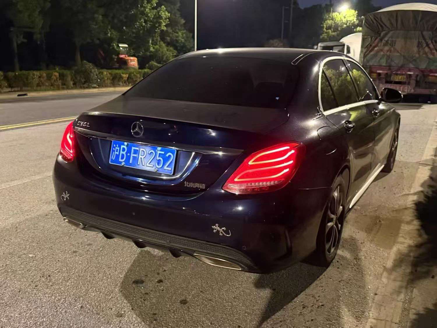 Mercedes-Benz C-Class C180L 4