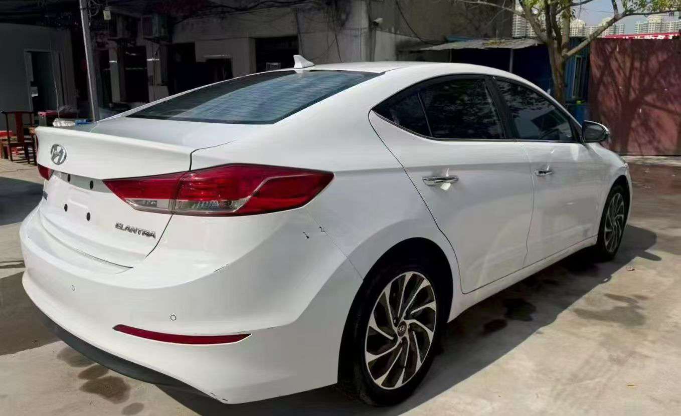 Hyundai Elantra 1.5L Zhixuan Elite Edition 9