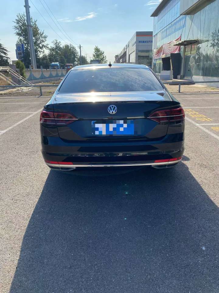Volkswagen Phideon
