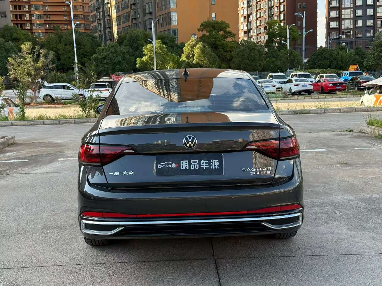 Volkswagen Sagitar 1.5T Upgrade Edition 8