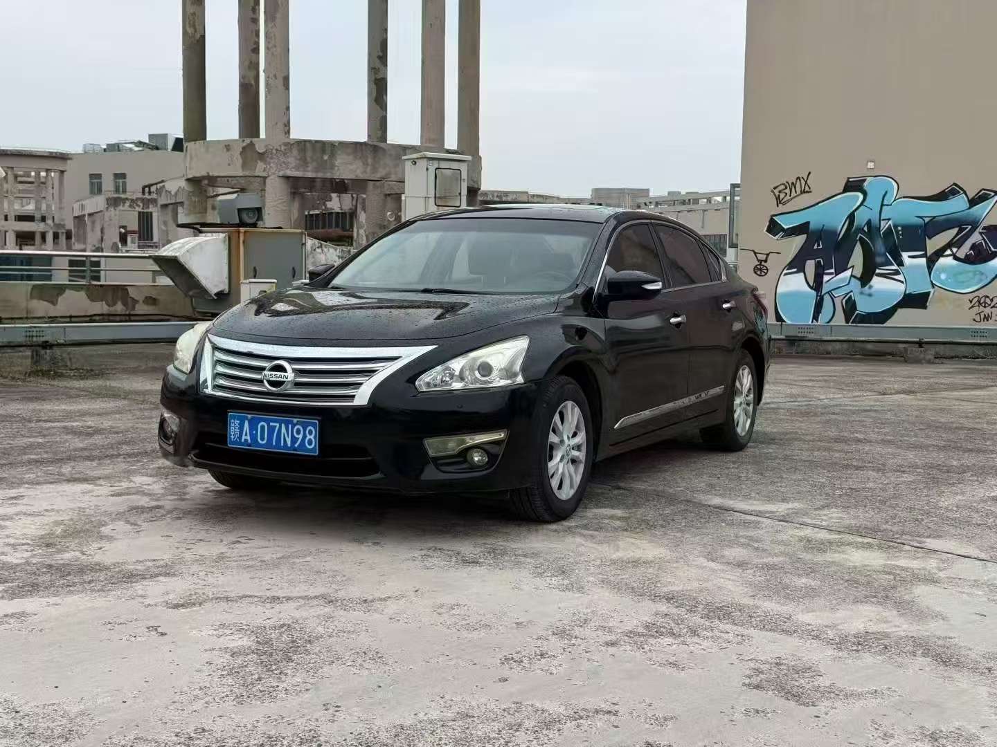 Nissan Teana 2.0L Automatic 3