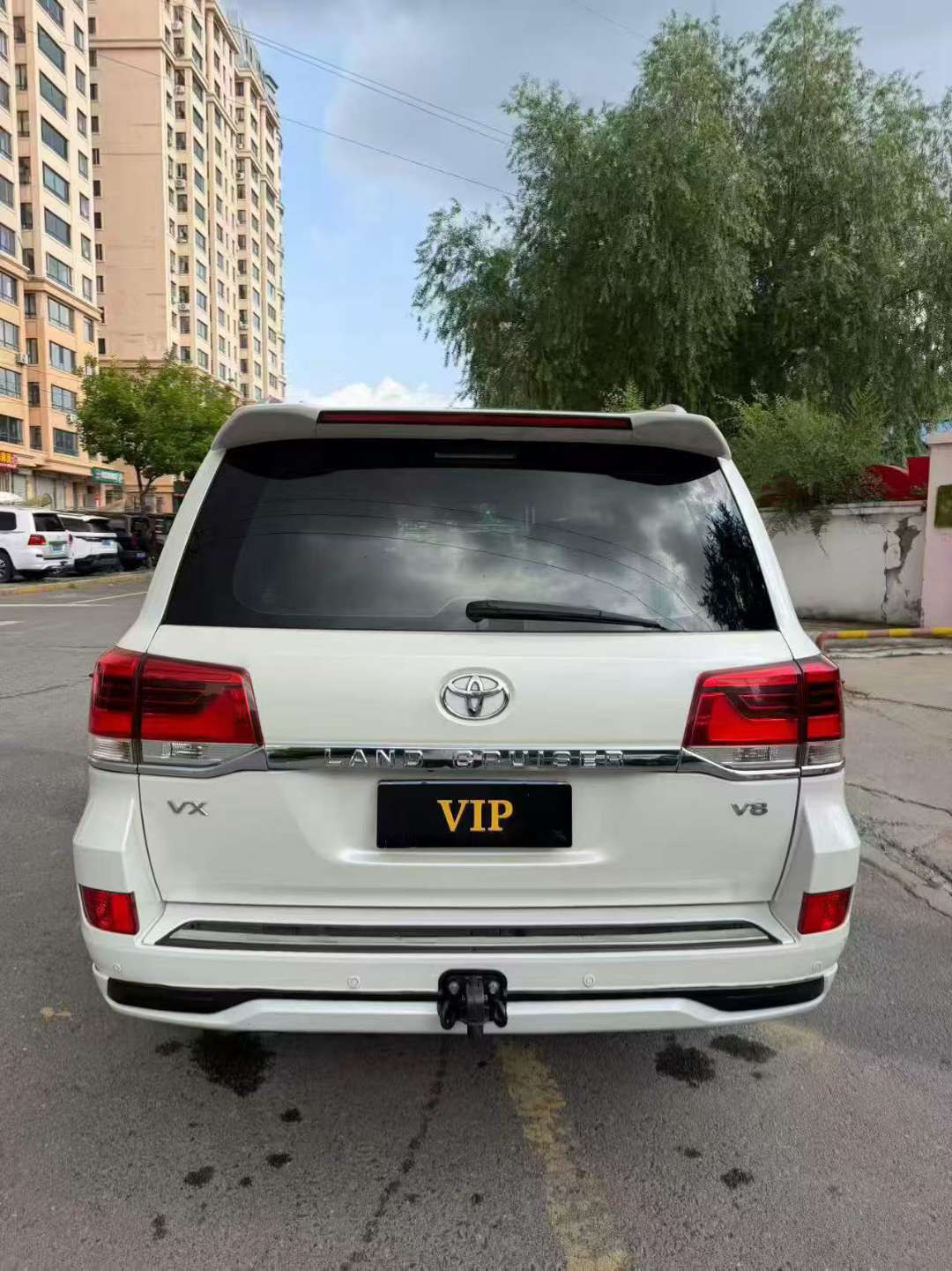 Toyota Land Cruiser 2014 4000 5-Seat Version 8