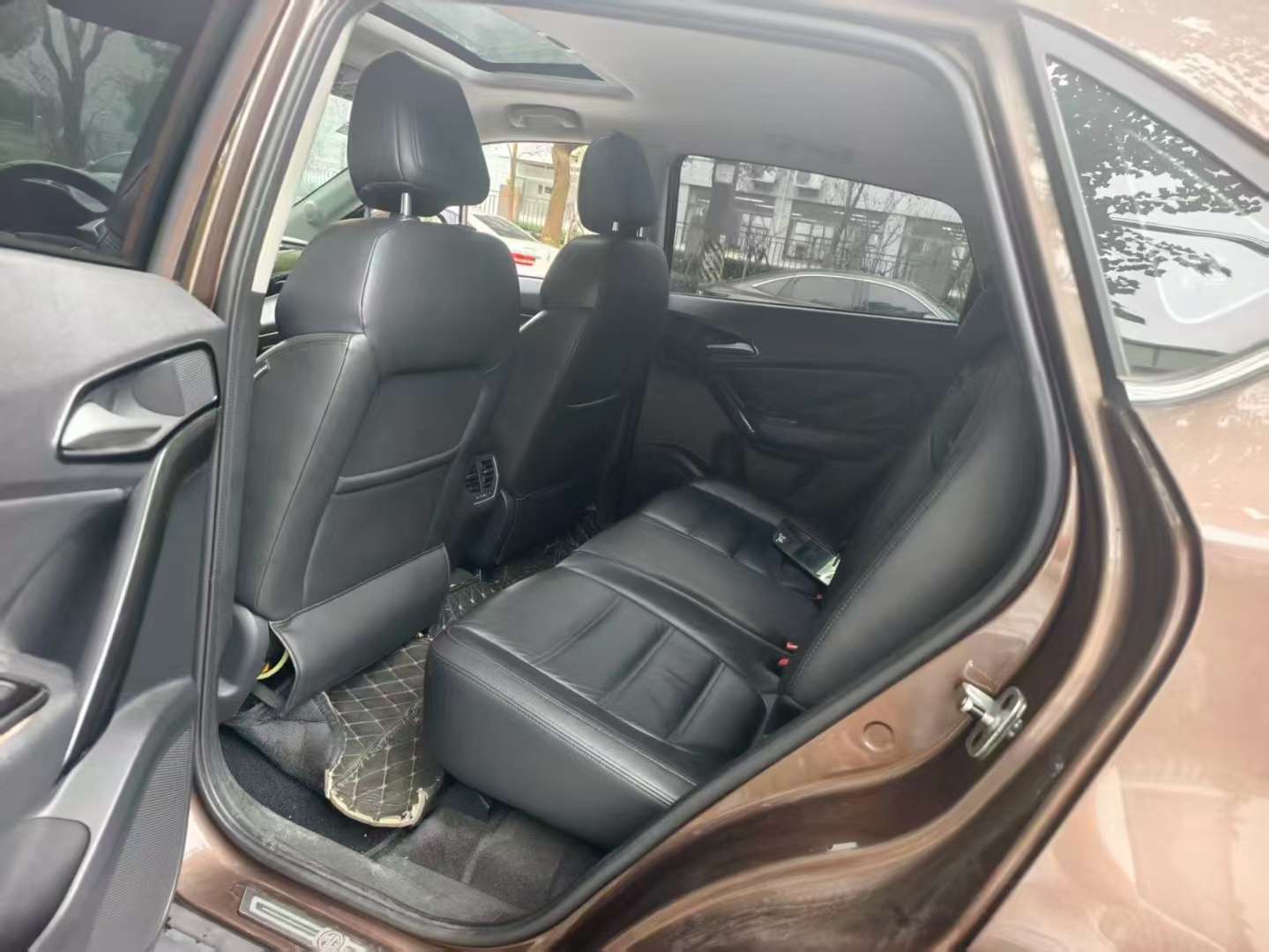 MG GS 2015 2.0T AWD Luxury 7
