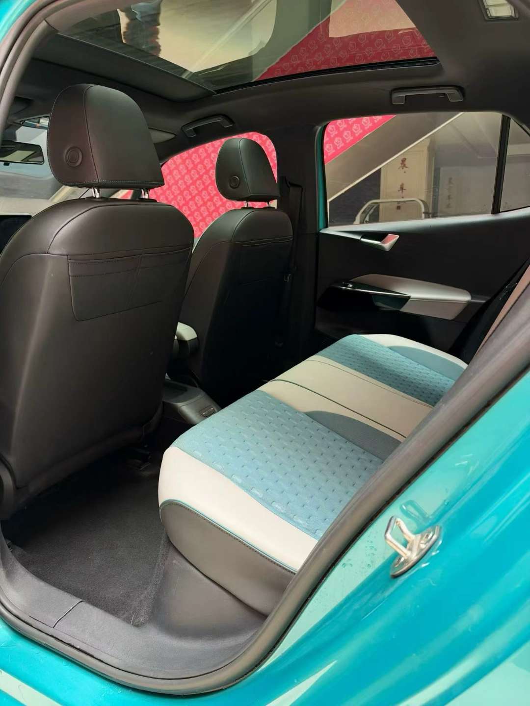 Volkswagen ID.3 4