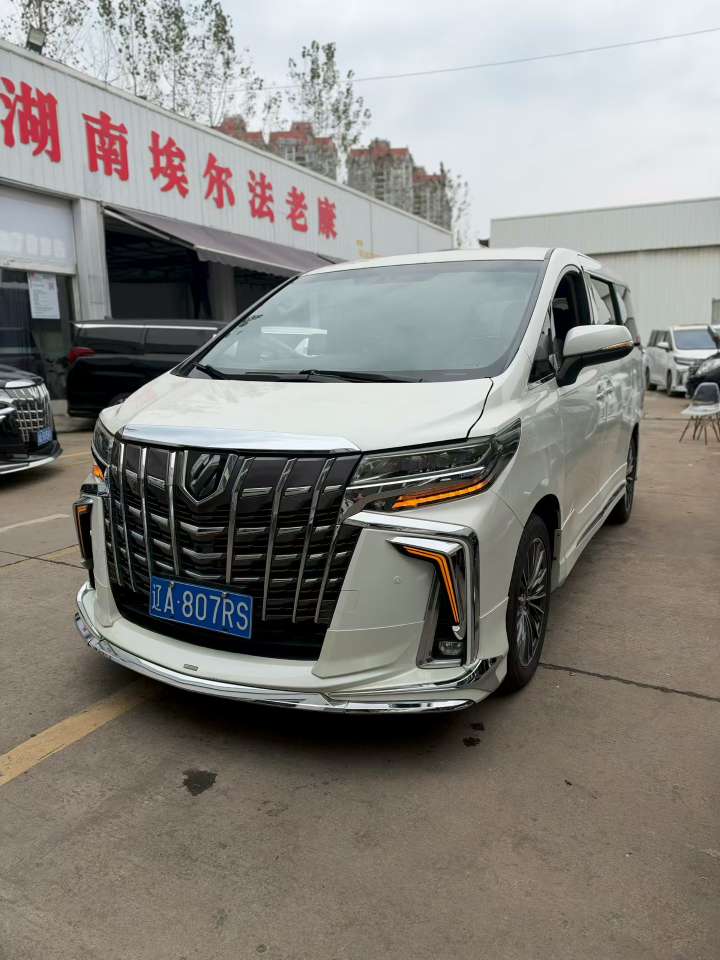 Toyota Alphard 2013 3.5 V6 3