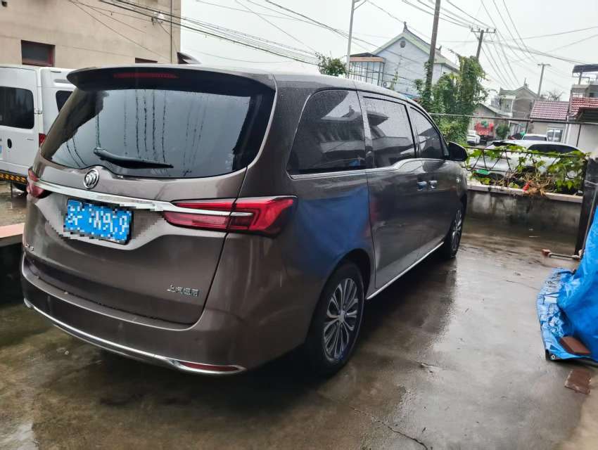 Buick GL8 2025 Automatic 2.0T With Windows 6