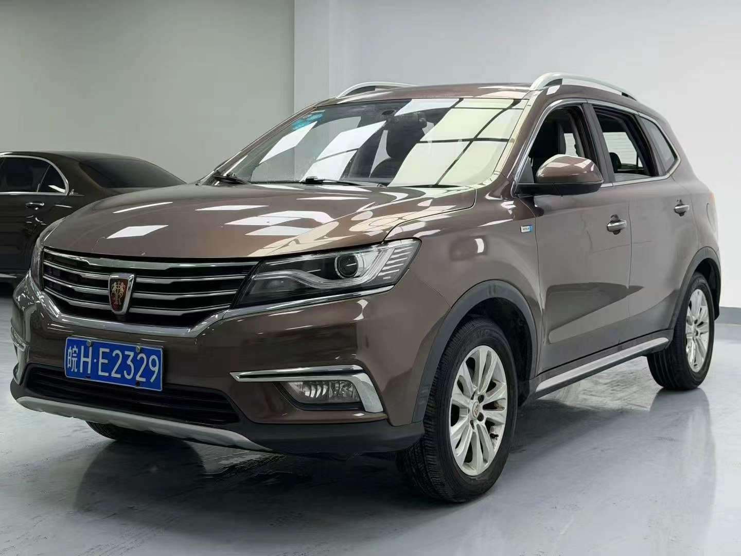 Roewe RX5