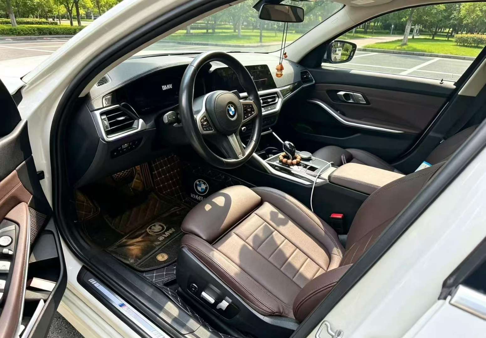 BMW 3 Series 325Li 2.0T M Sport Package 5