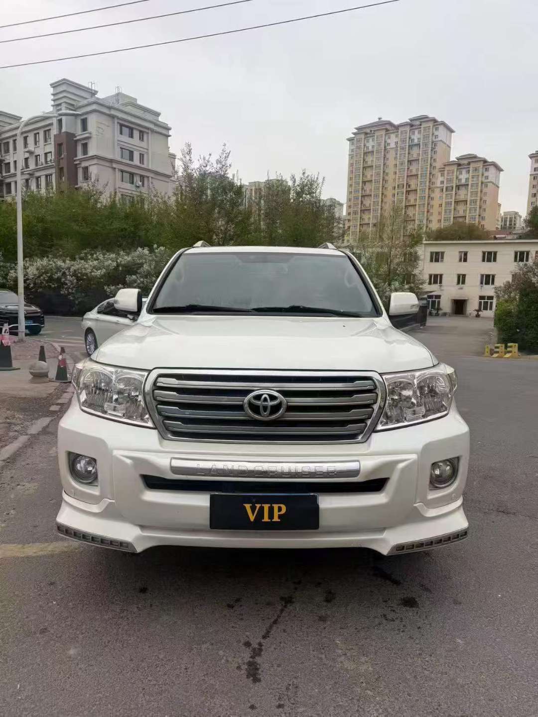 Toyota Land Cruiser 2014 4000 5-Seat Version 2