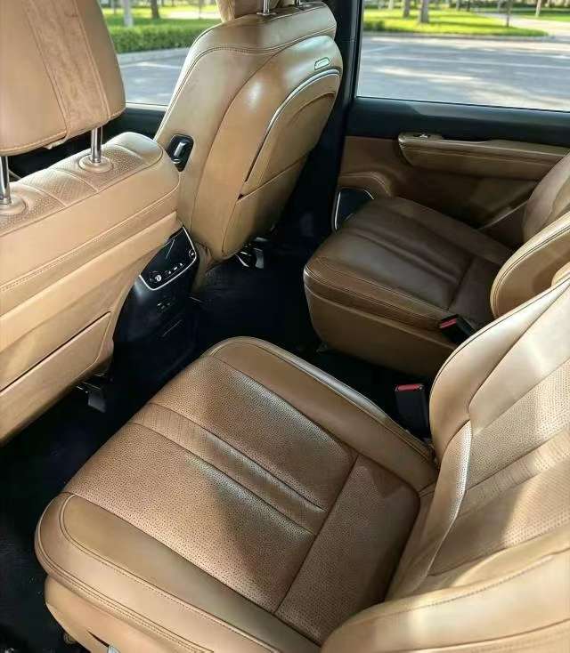 Li Auto ONE 1.2T Range-extended Electric 6 Seats 4