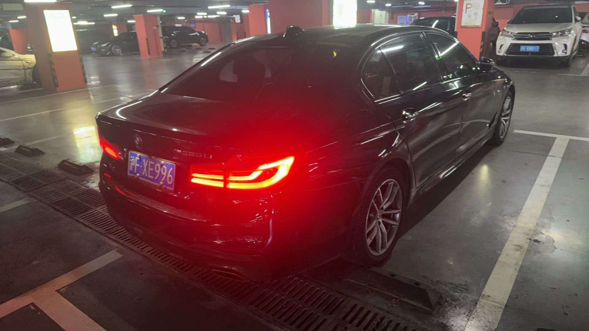 BMW 5 Series 525Li M Sport Package 9