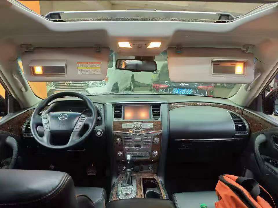 Nissan Patrol 4WD Flagship 5.6L V8 5