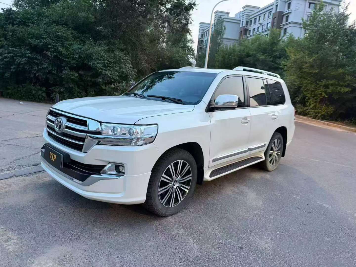Toyota Land Cruiser 2014