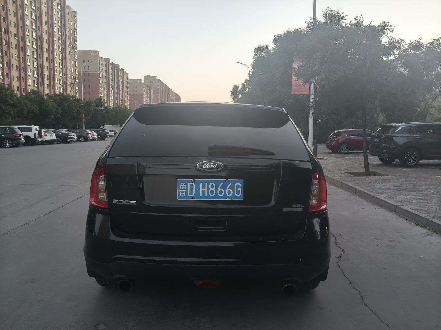 Ford Edge 2.0T 5