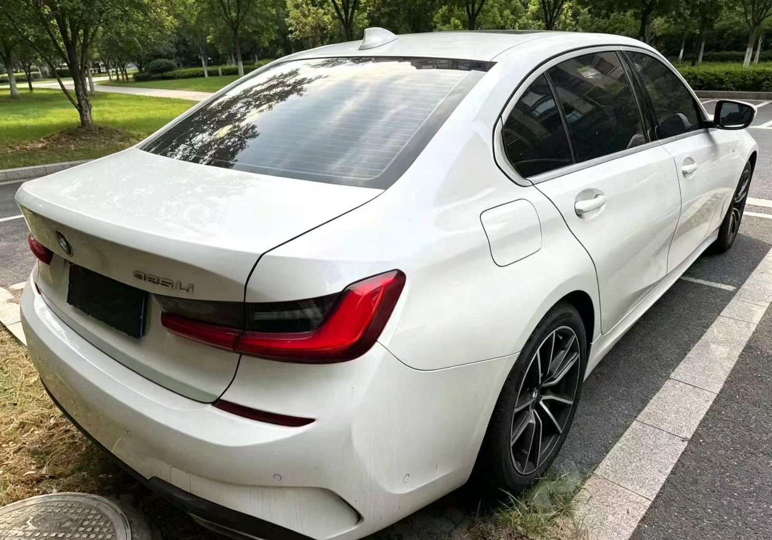 BMW 3 Series 325Li 2.0T M Sport Package 3