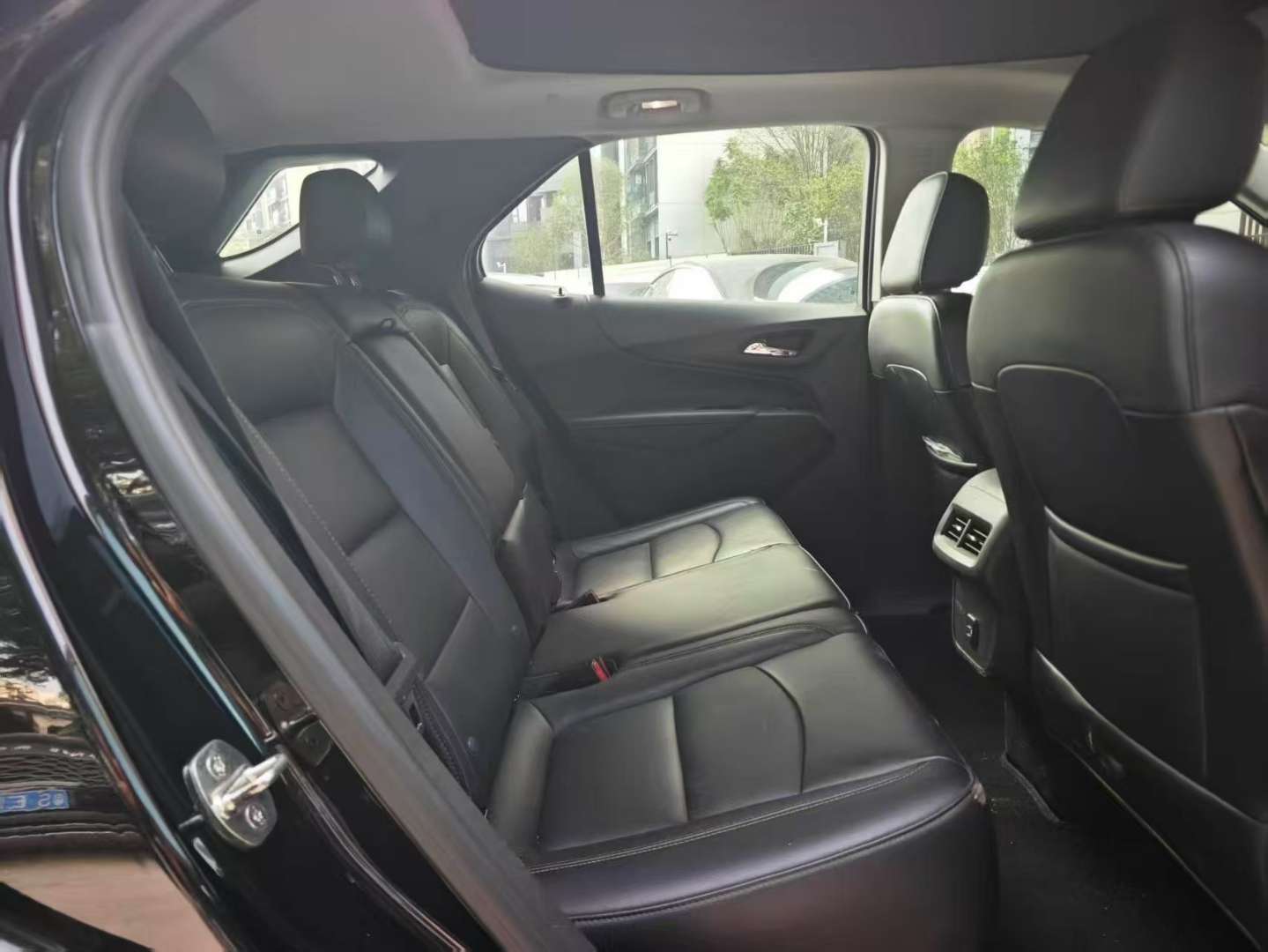 Chevrolet Equinox 1.5T AWD RS Explorer Edition 8