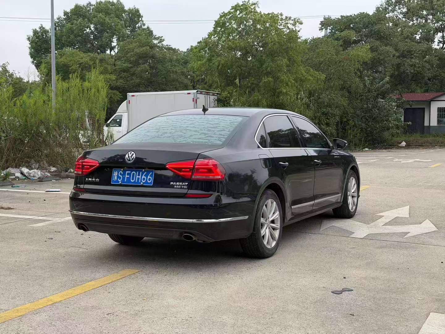 Volkswagen Passat 1.8T Prestige Edition 4