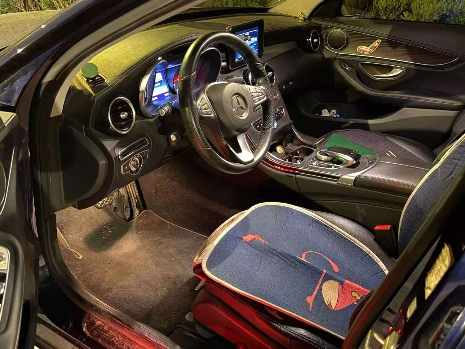 Mercedes-Benz C-Class C180L 6