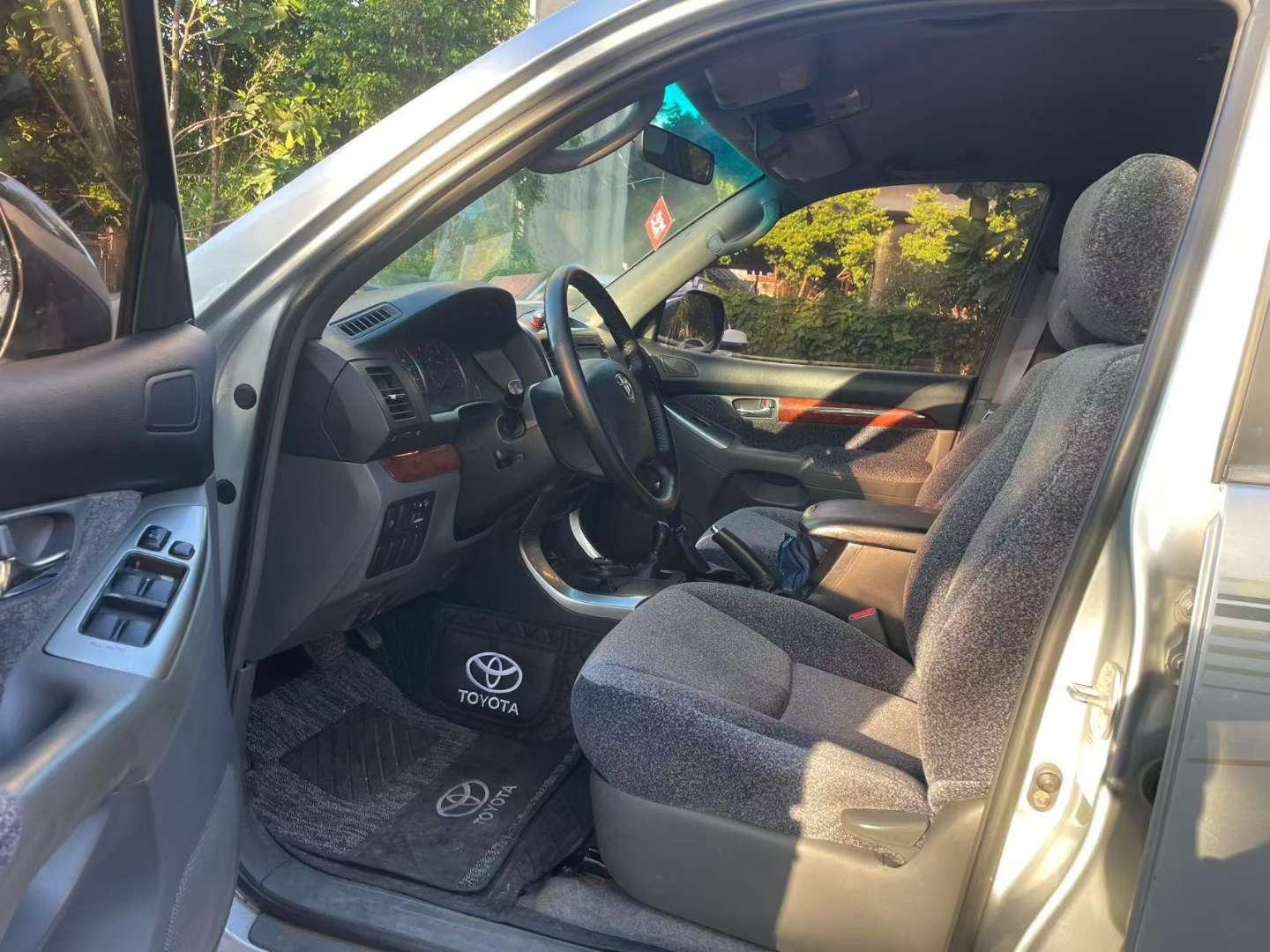 Toyota Prado 2.7L 7