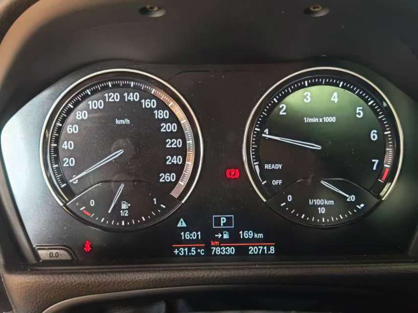 BMW 1 Series 2020 1.5T 120i M Sport Package 8