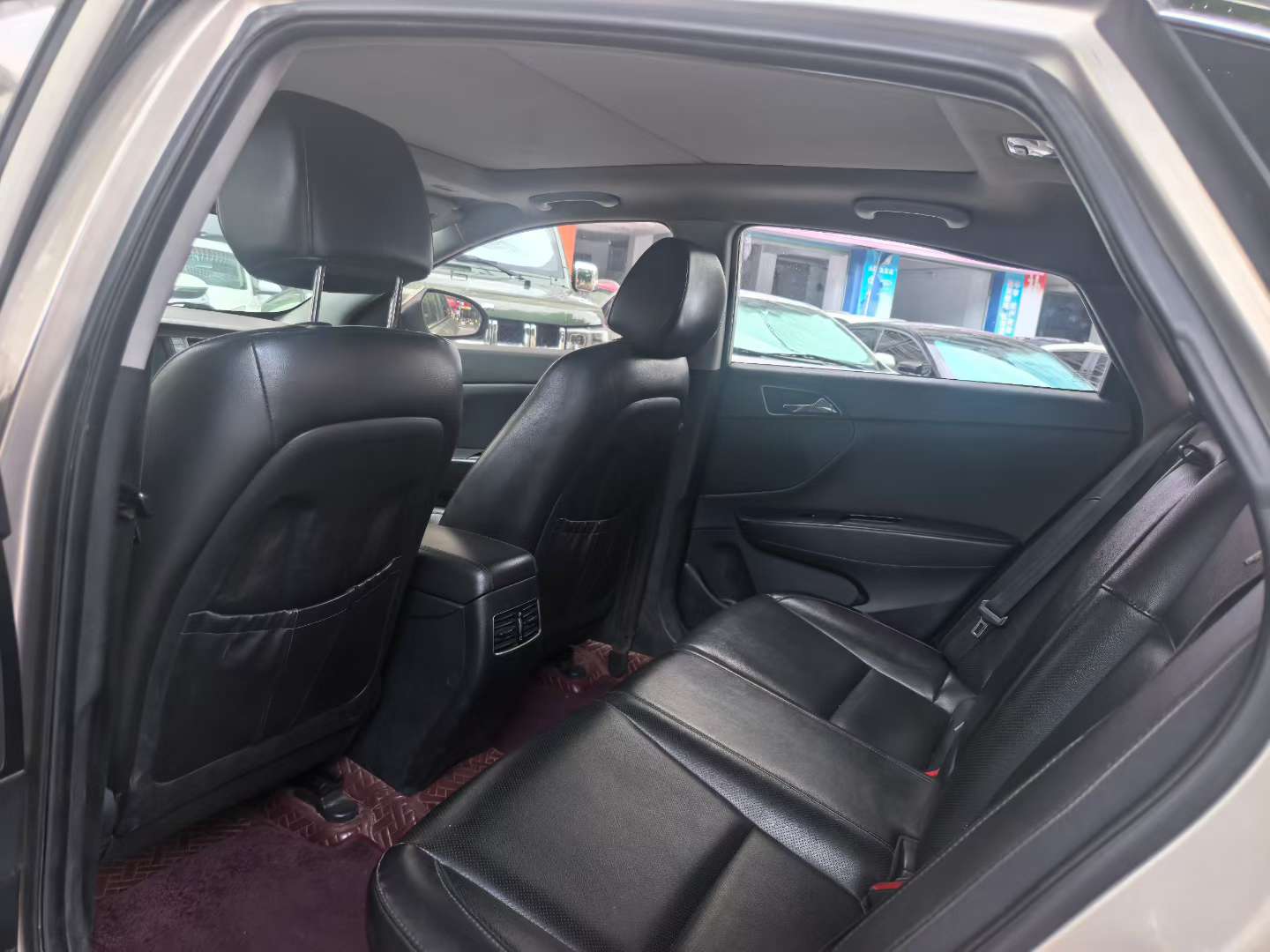 Hyundai Mistra 8