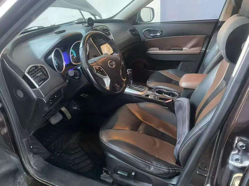 Trumpchi GS5 2.0 Luxury Edition 3