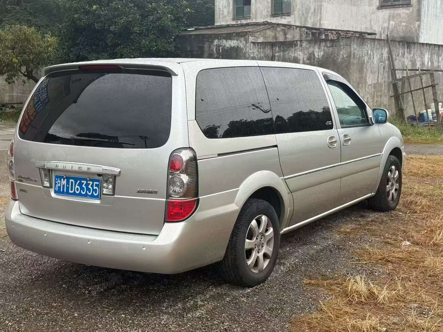 Buick GL8 3.0 High Trim 4
