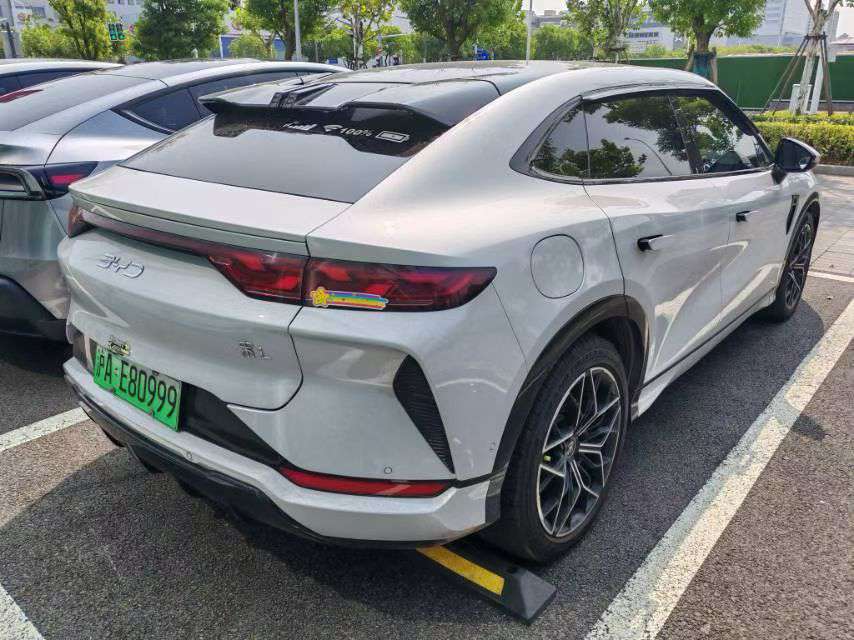 BYD Song L Pure Electric 4WD Excellence Edition 9