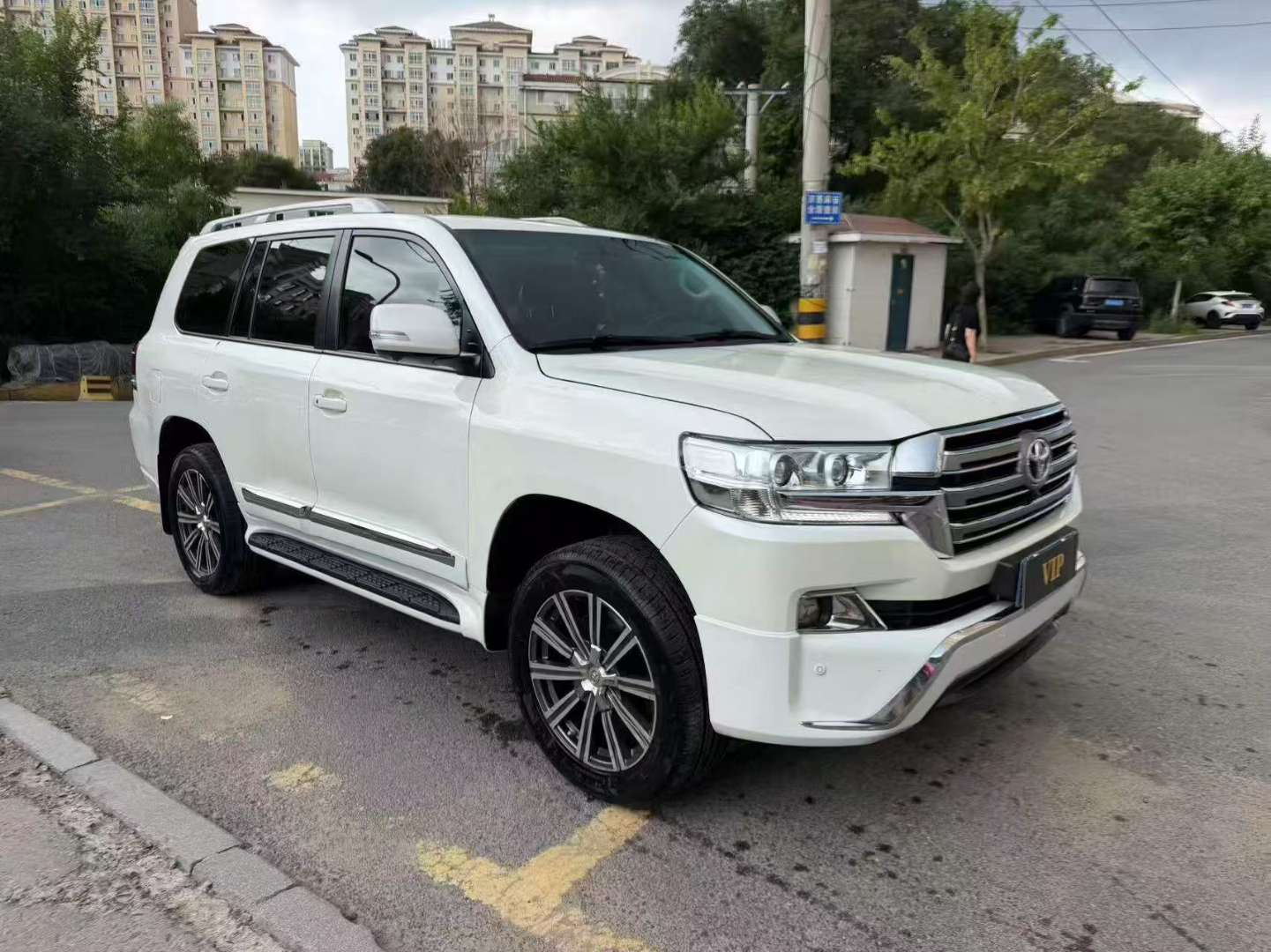 Toyota Land Cruiser 2014 4000 Five-Seat Version
