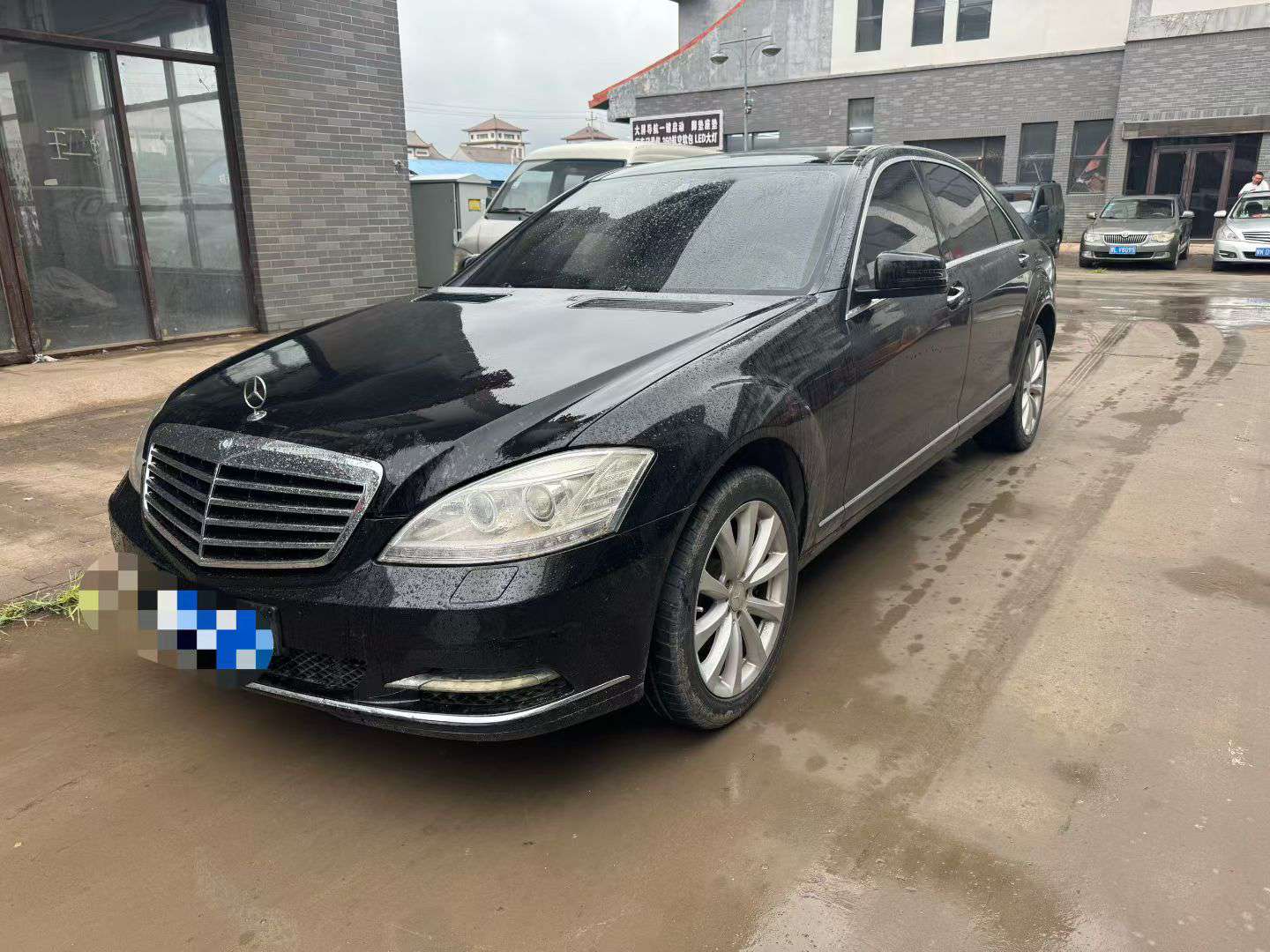 Mercedes-Benz S-Class 2011 S300