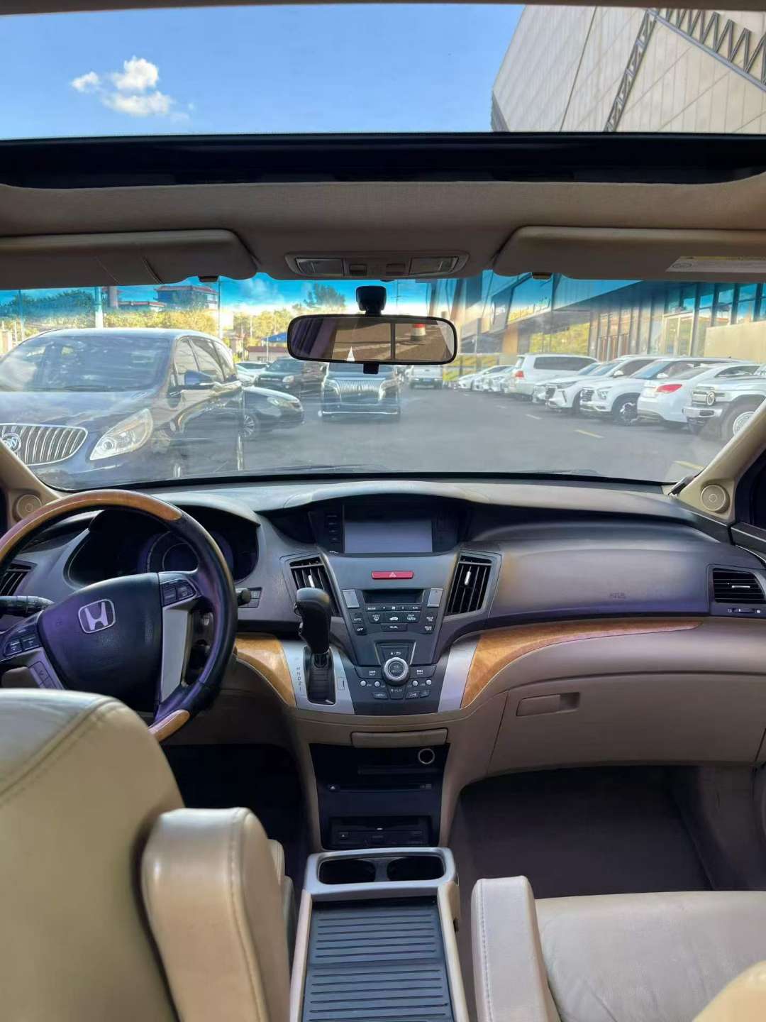 Honda Odyssey 2.4 Automatic 8
