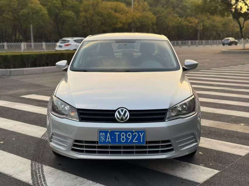 Volkswagen Jetta 2