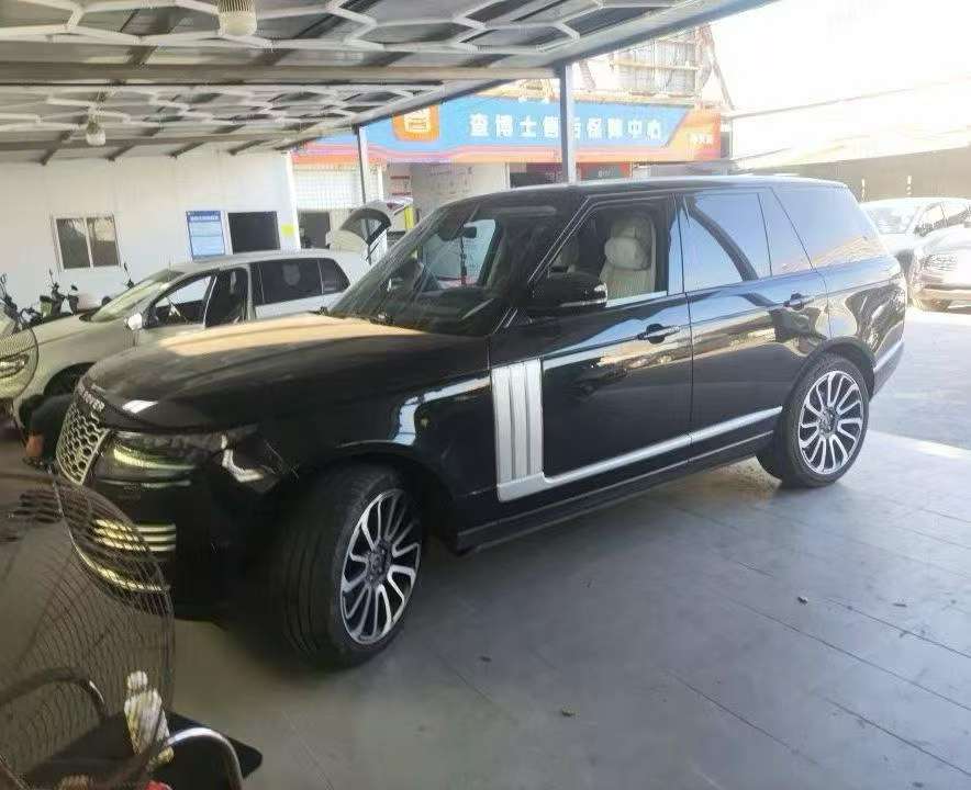 Land Rover Executive 3.0T Diesel