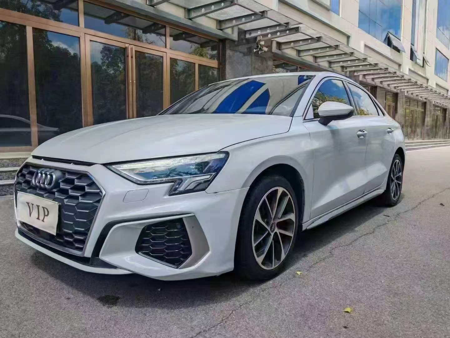 Audi A3L