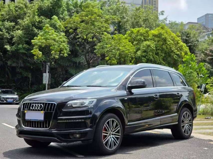 Audi Q7 35 TFSI Sport Edition