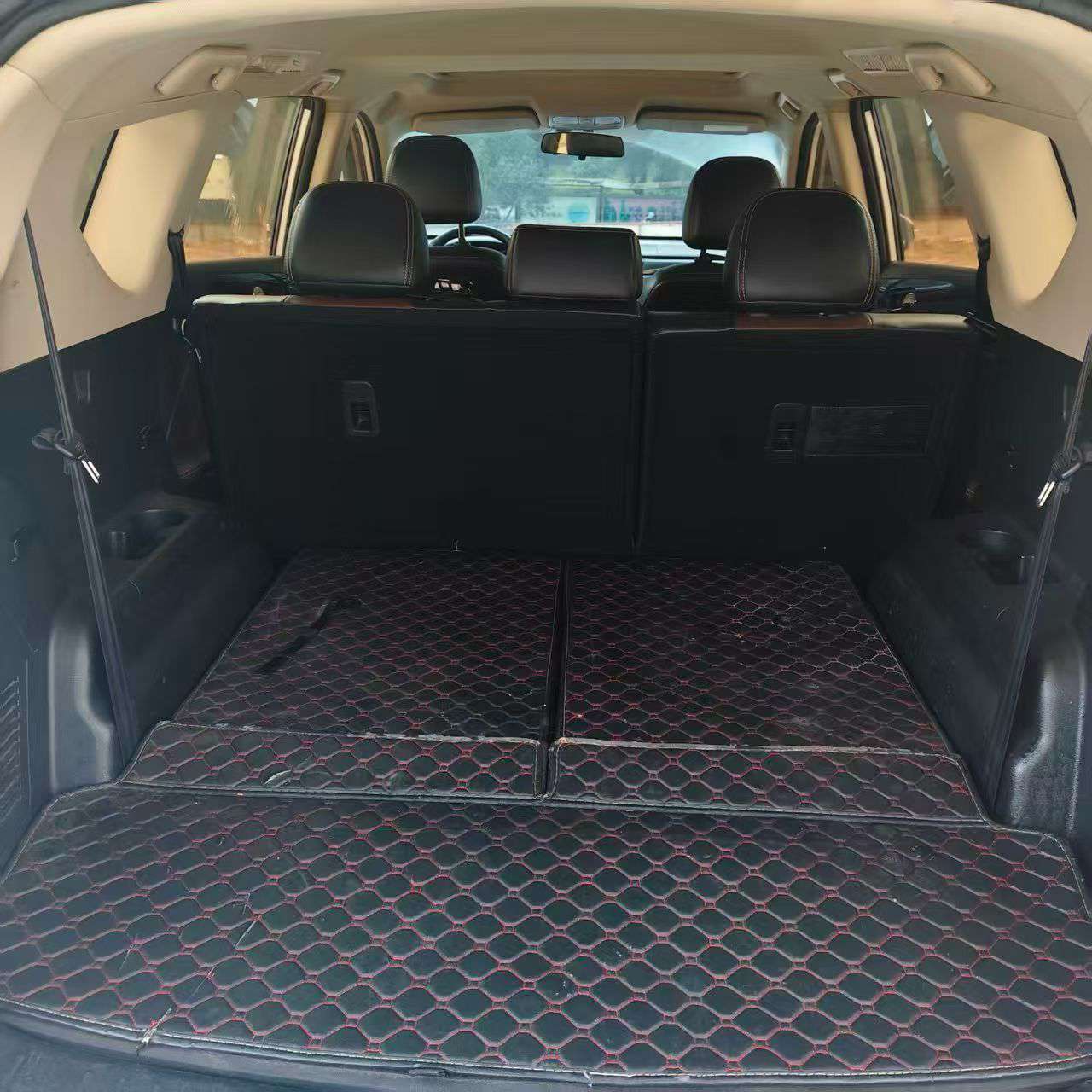 Fengon 580 1.5T Manual Large 7-Seater 6