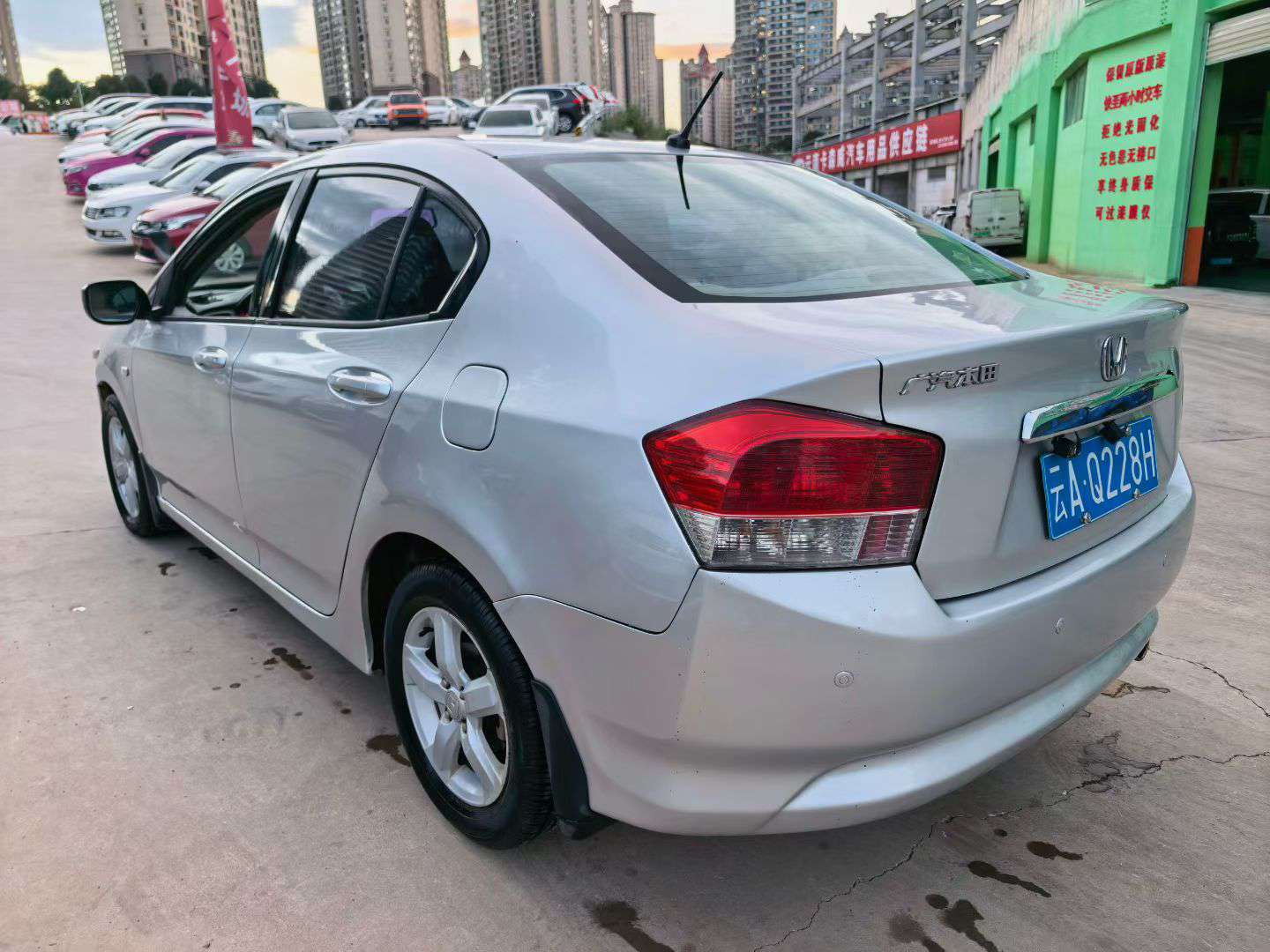 Honda City 8