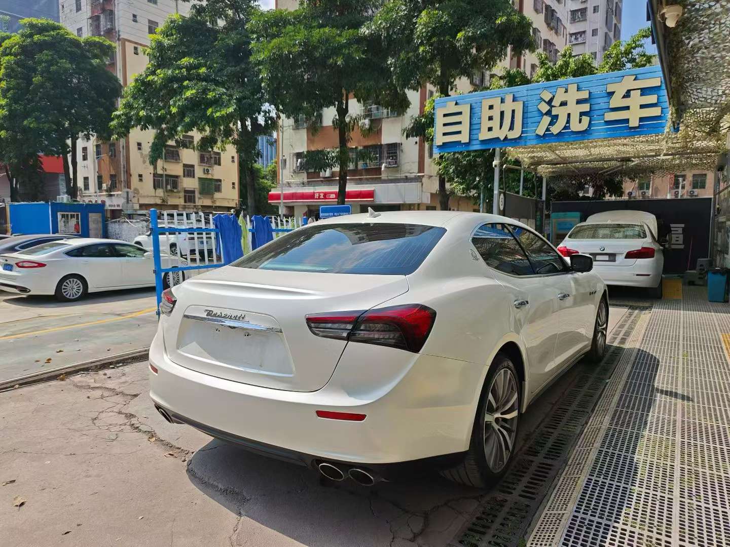 Maserati Ghibli 3.0T S 3
