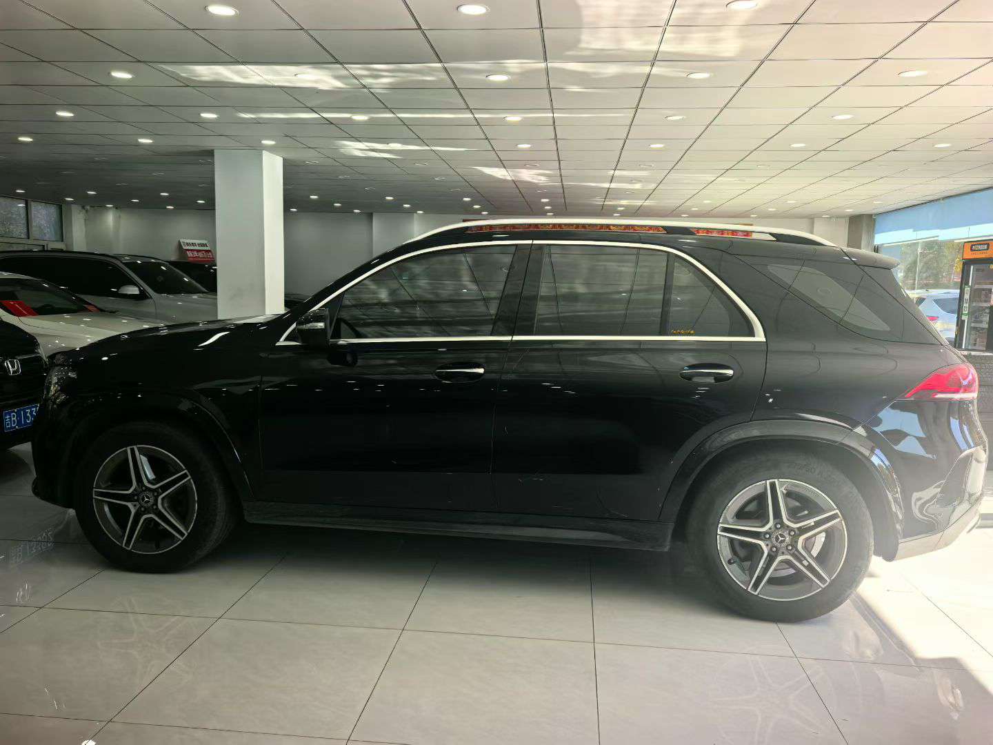 Mercedes-Benz GLE 2019 GLE350 2.0T 7-Seater Luxury 9