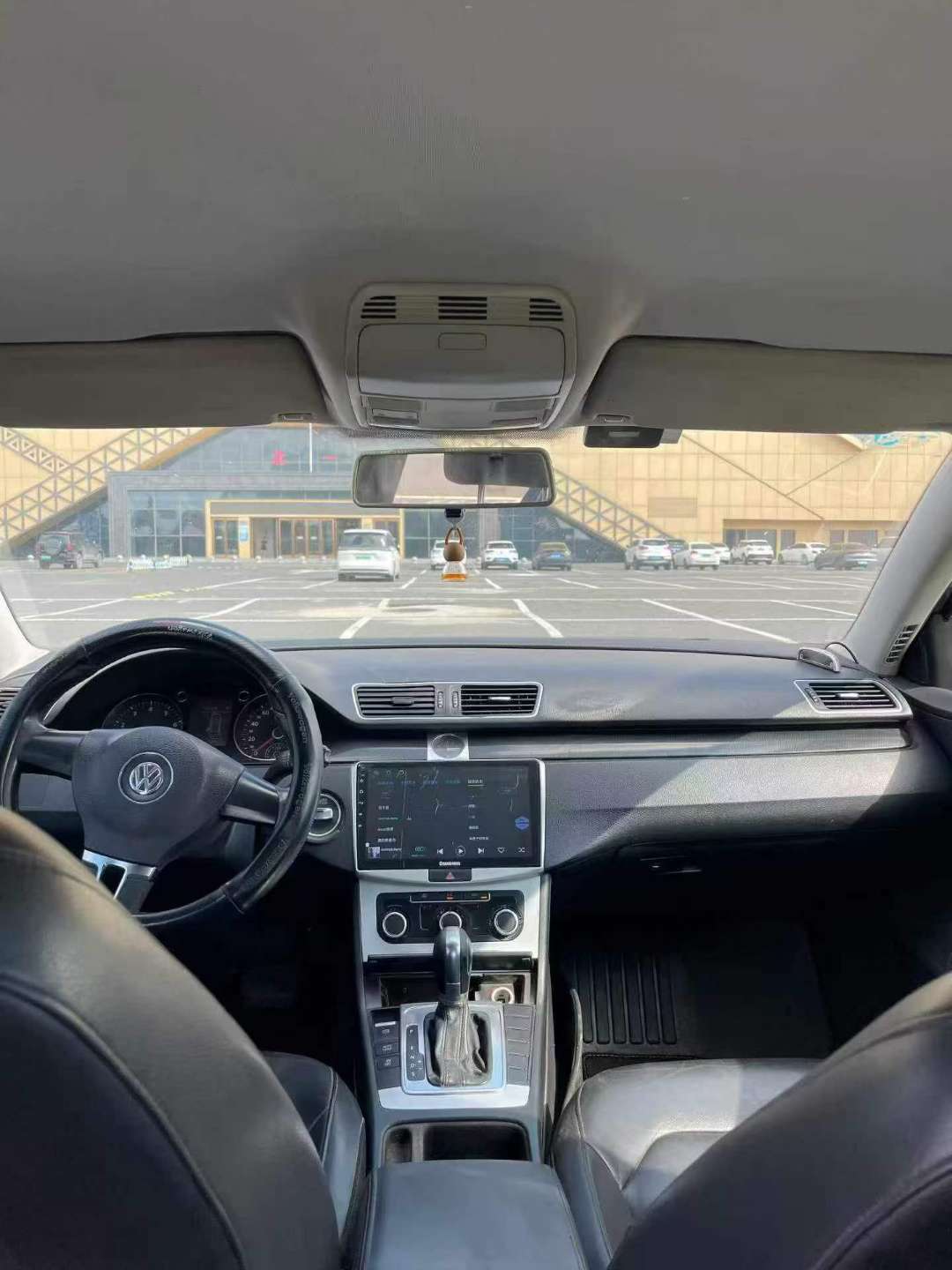 Volkswagen Magotan 2013 1.8T Automatic 8