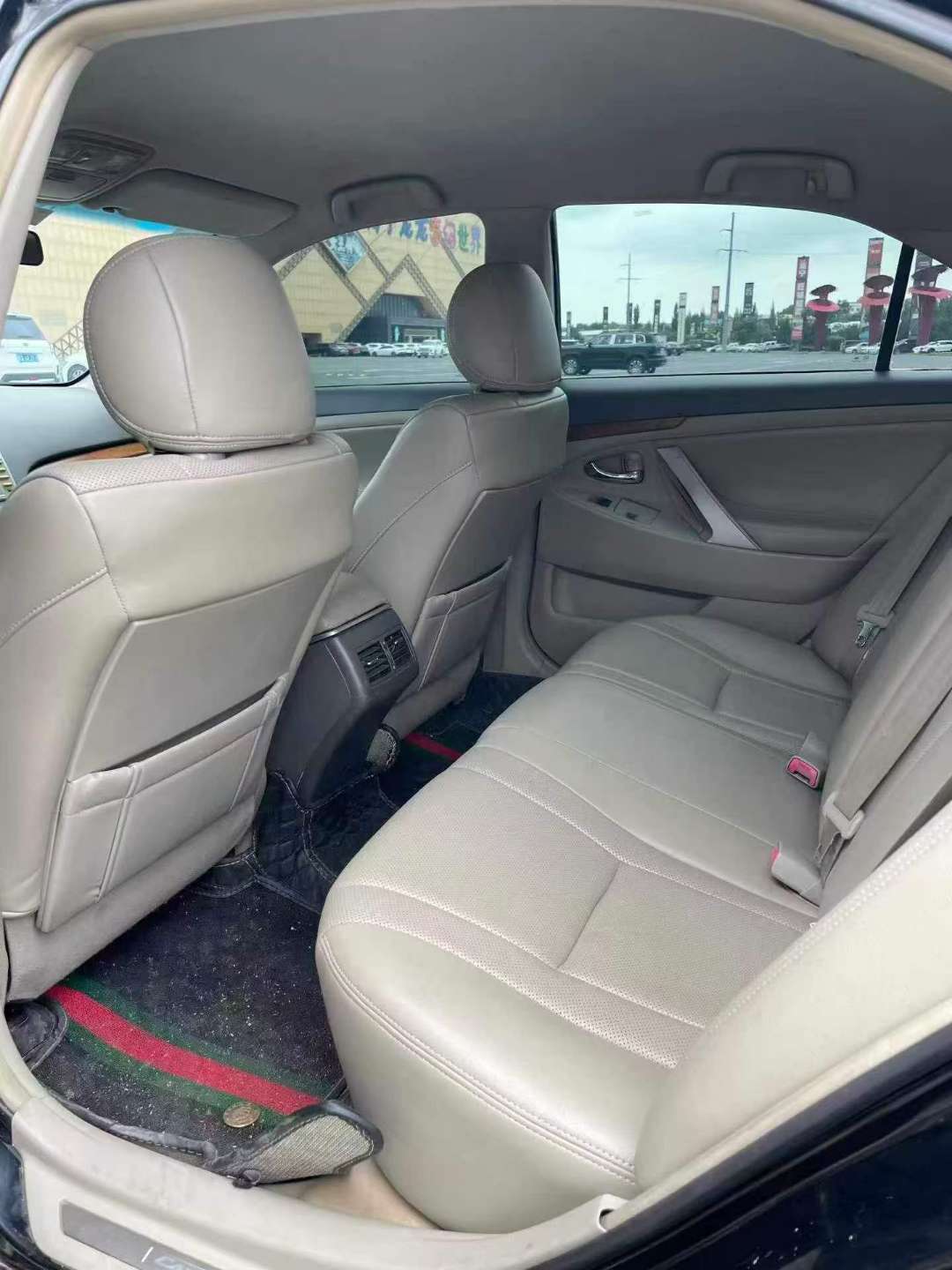 Toyota Camry 2009 2.4 Automatic 9