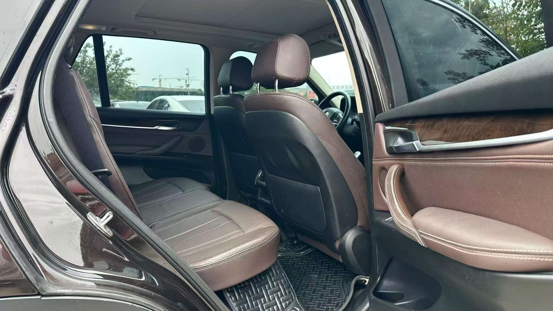 BMW X5 2014 3.0T Elegant Edition 6